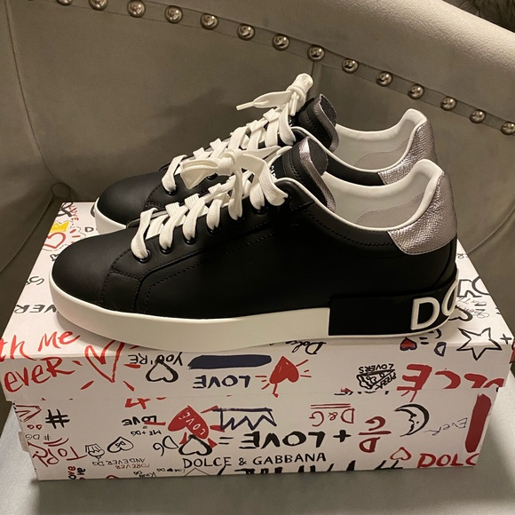 Authentic Dolce and Gabbana Portofino Leather Sneaker Size 41 - Picture 3 of 6